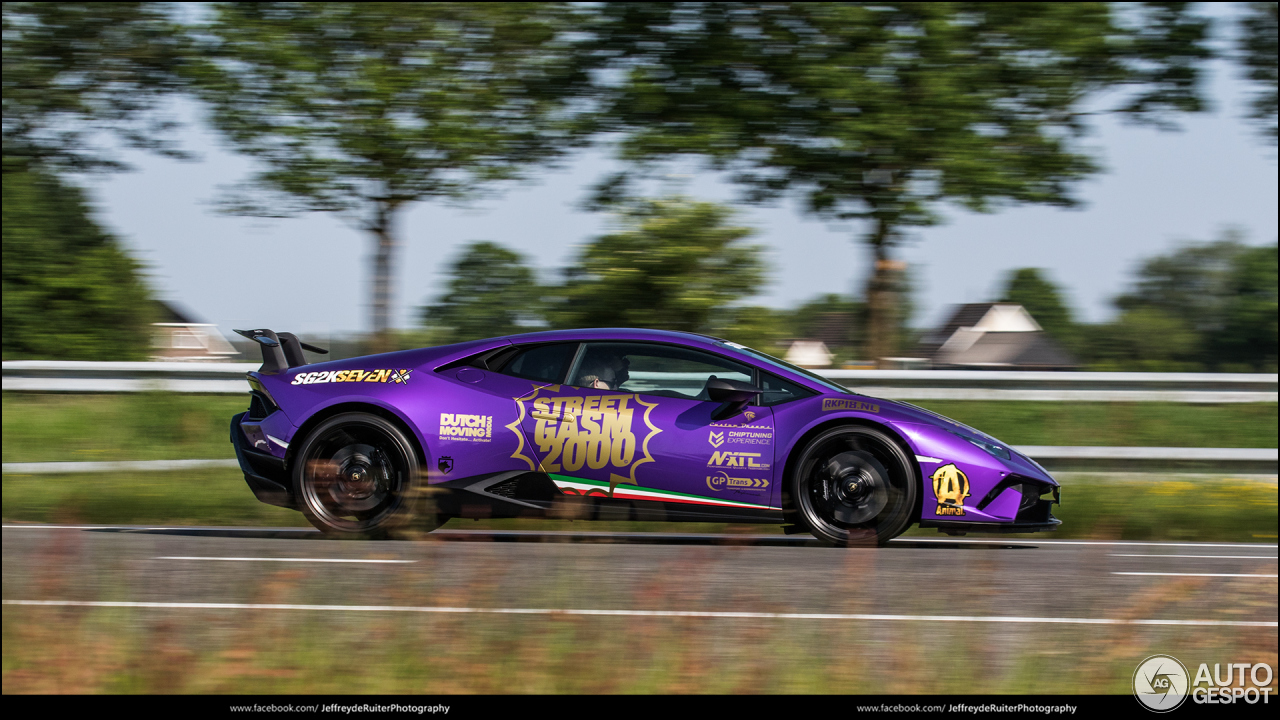 Lamborghini Huracán LP640-4 Performante