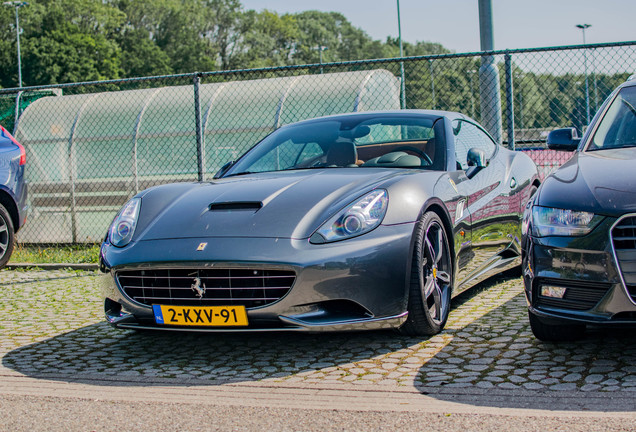 Ferrari California Novitec Rosso