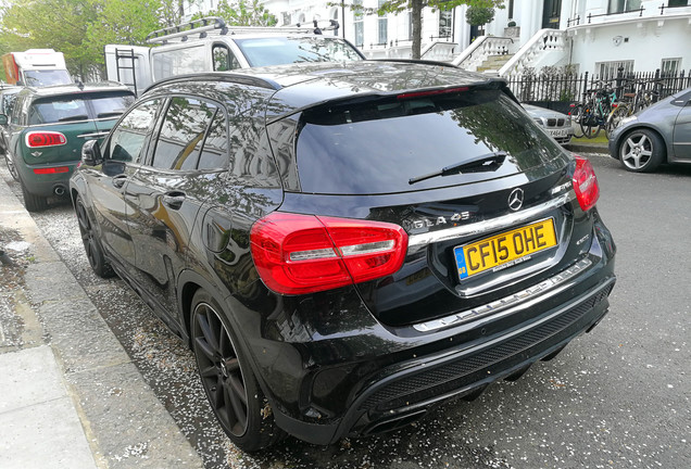 Mercedes-Benz GLA 45 AMG X156