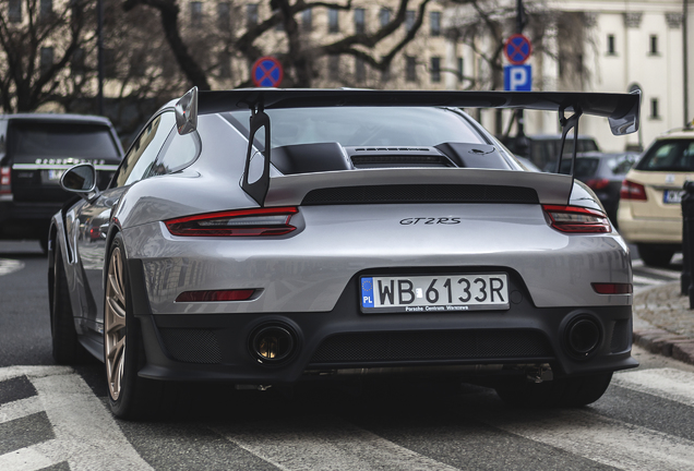 Porsche 991 GT2 RS Weissach Package