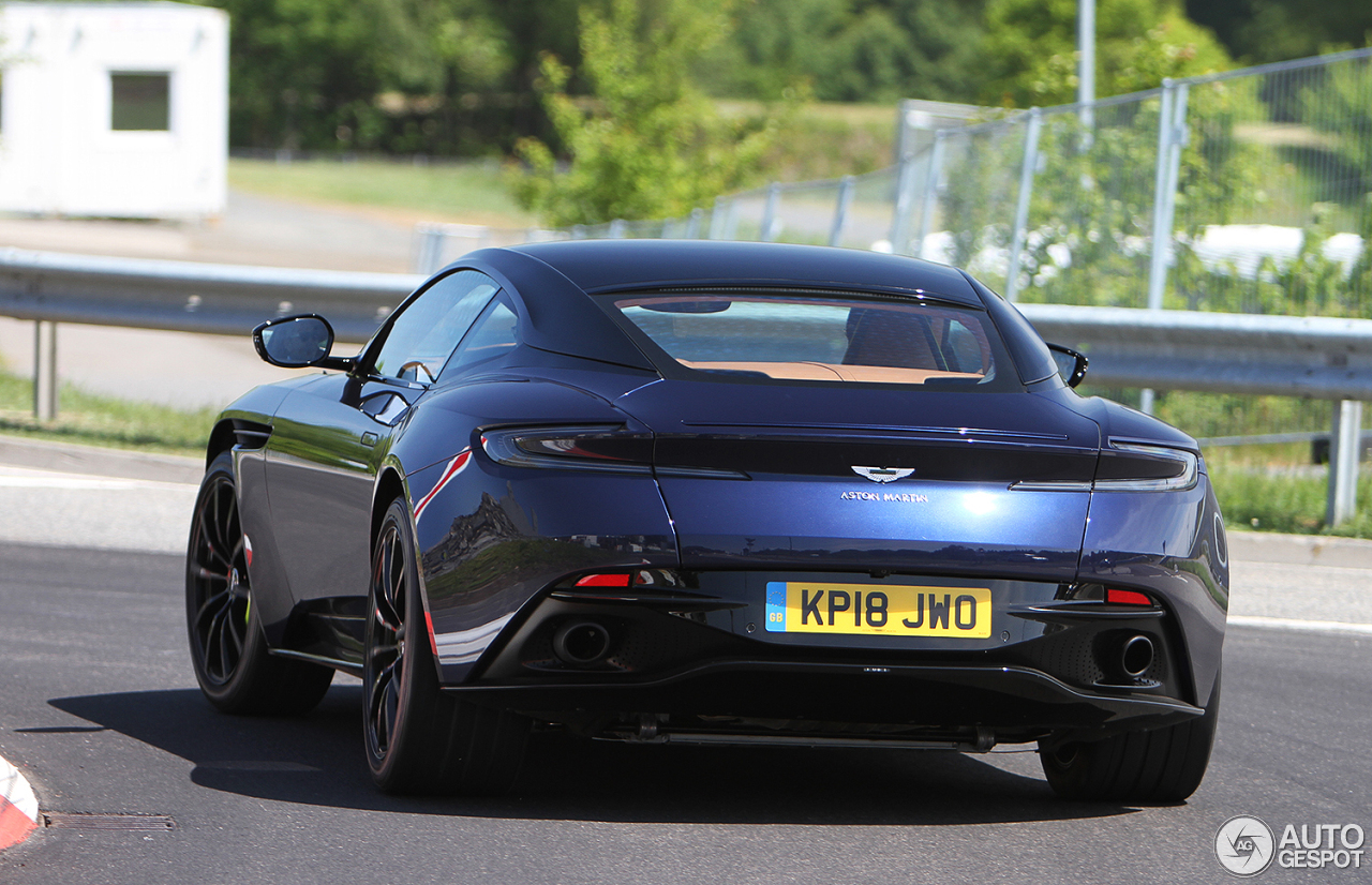 Aston Martin DB11 AMR