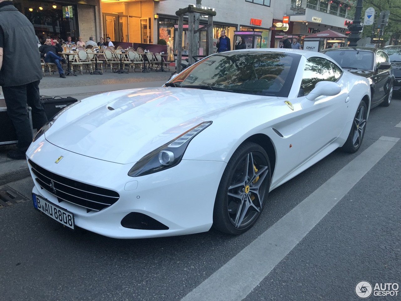 Ferrari California T