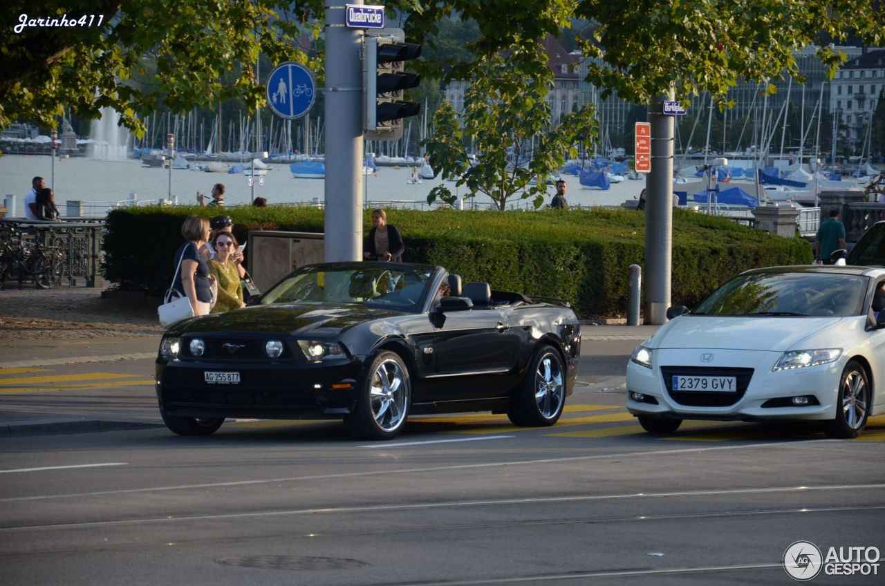 Ford Mustang GT Convertible 2011