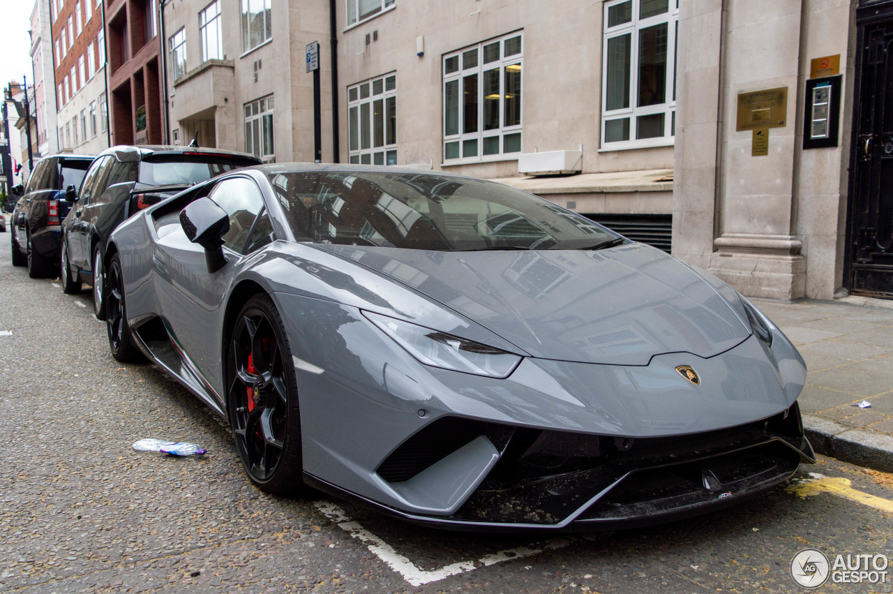 Lamborghini Huracán LP640-4 Performante