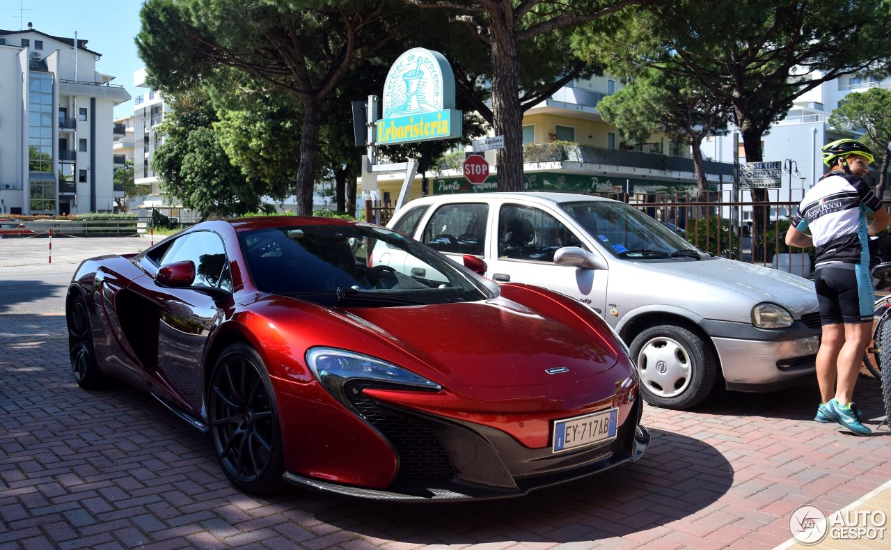 McLaren 650S