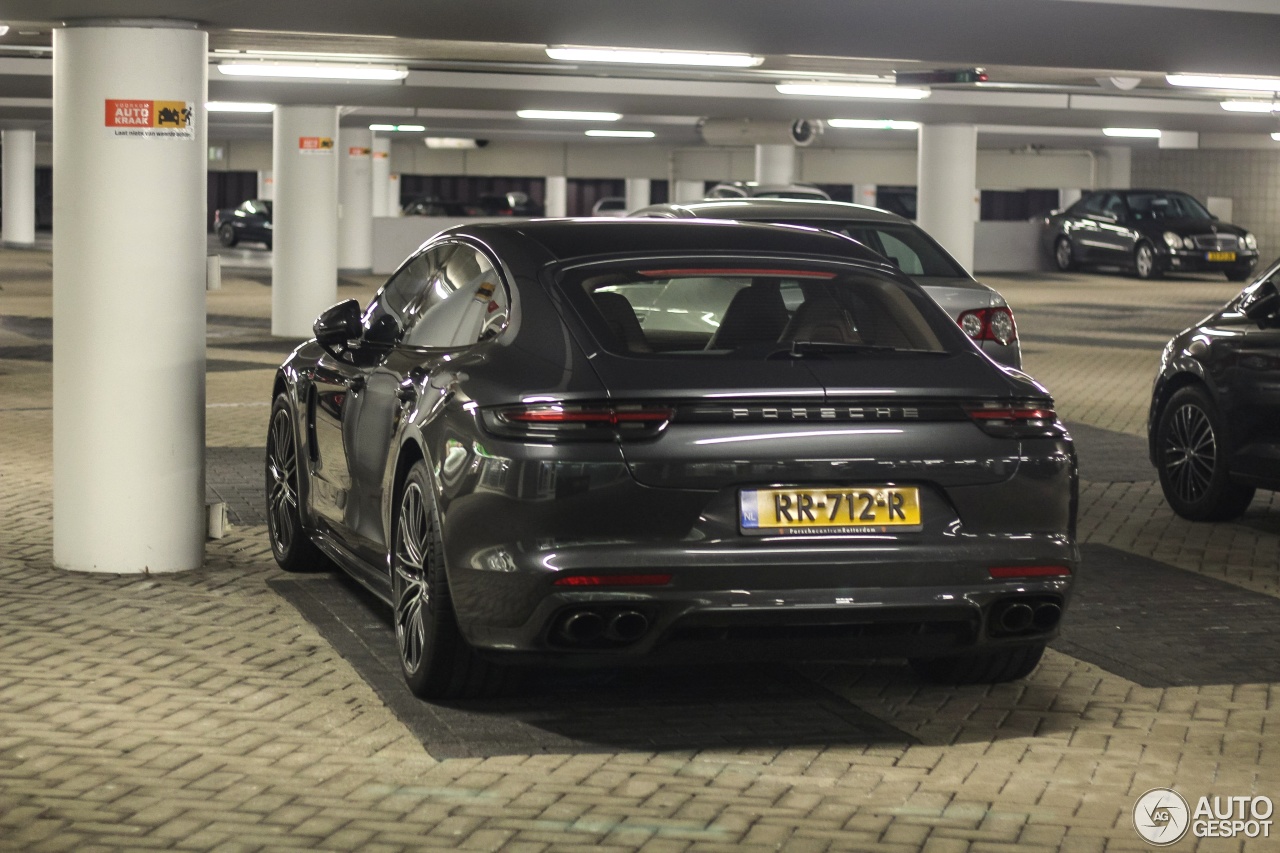 Porsche 971 Panamera Turbo S E-Hybrid