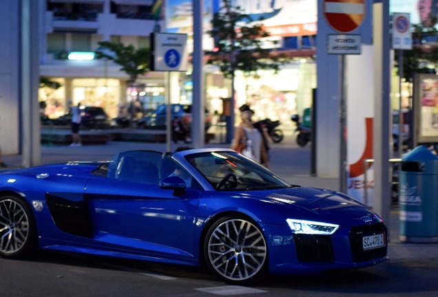 Audi R8 V10 Spyder 2016