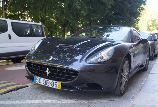 Ferrari California