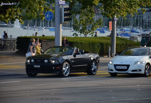 Ford Mustang GT Convertible 2011