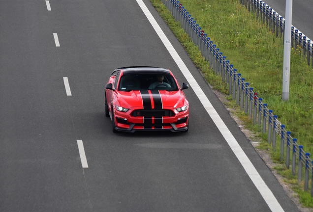 Ford Mustang GT 2015