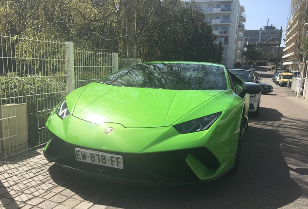 Lamborghini Huracán LP640-4 Performante