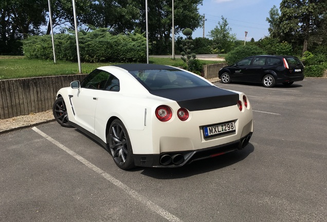 Nissan GT-R 2011