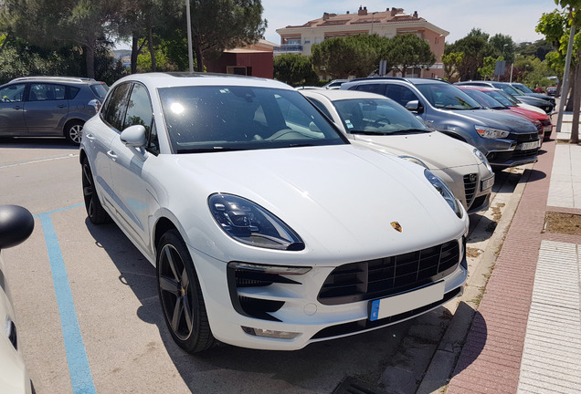 Porsche 95B Macan GTS