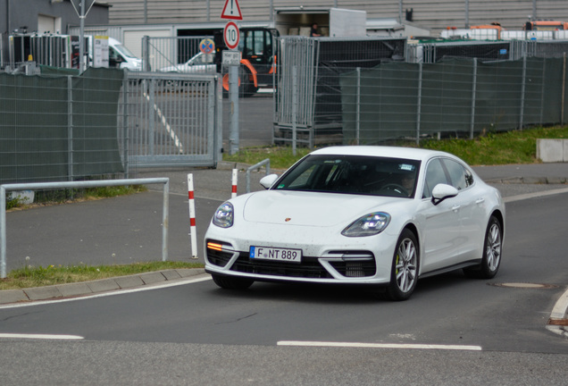 Porsche 971 Panamera Turbo