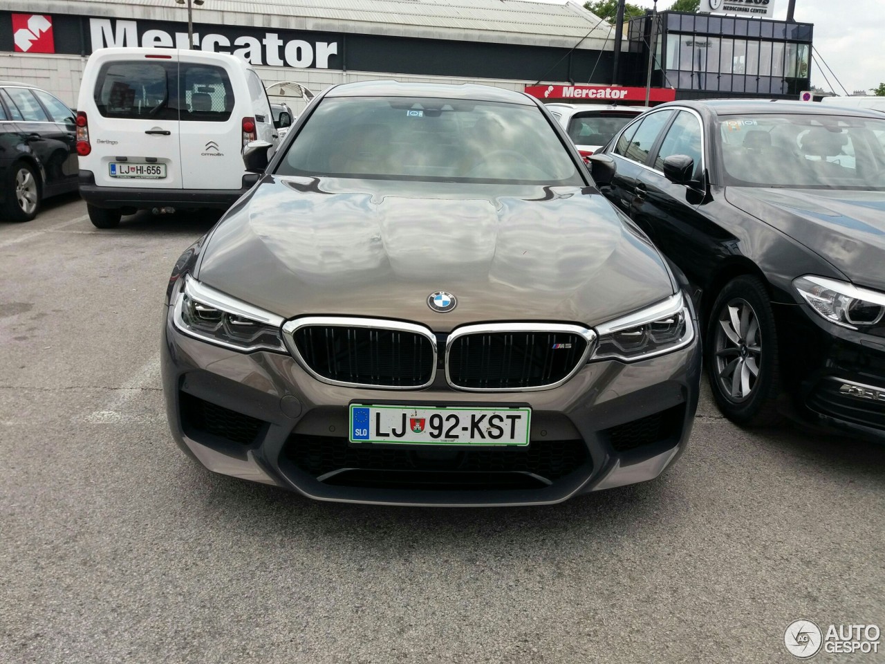 BMW M5 F90