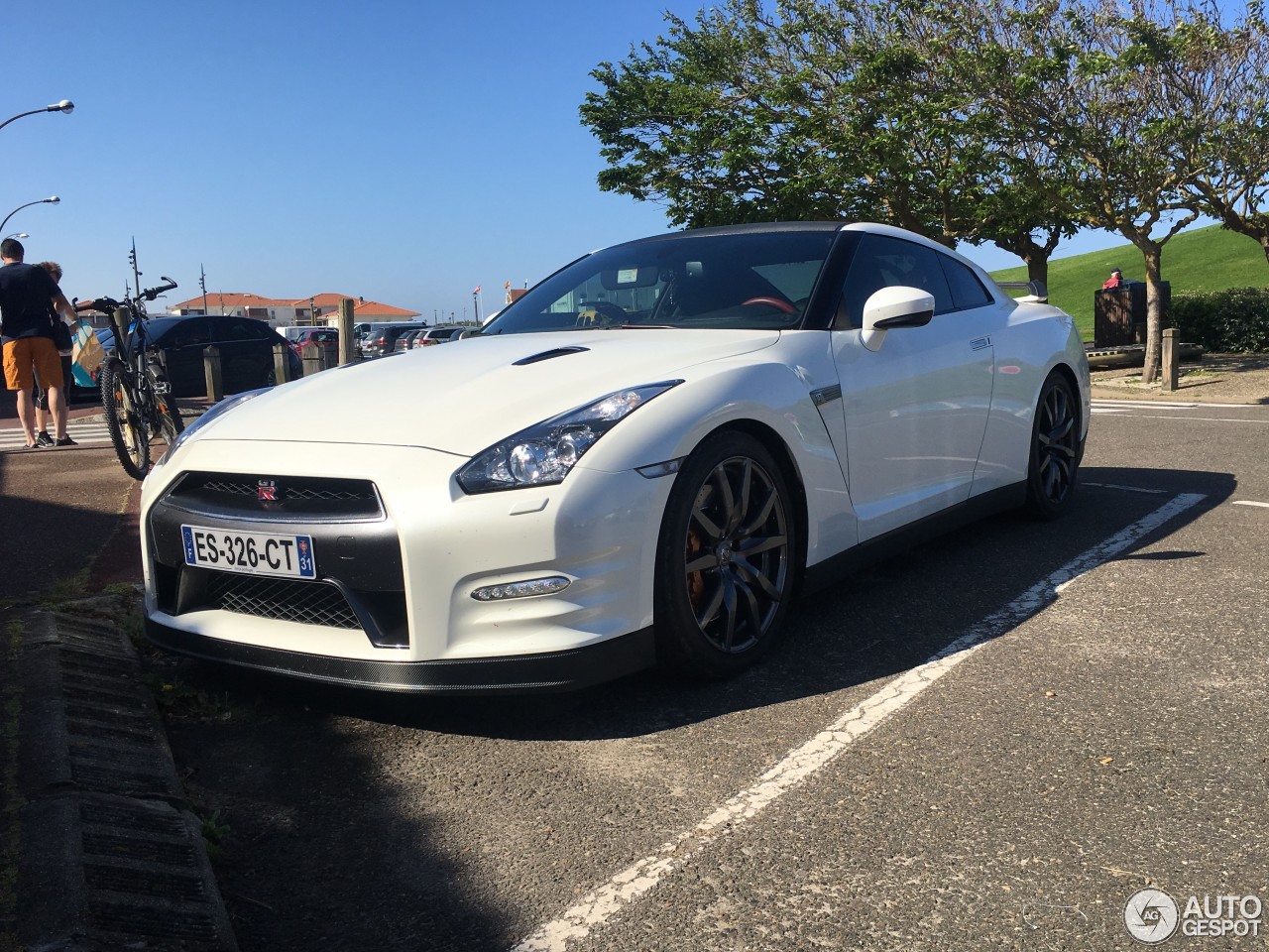 Nissan GT-R 2013