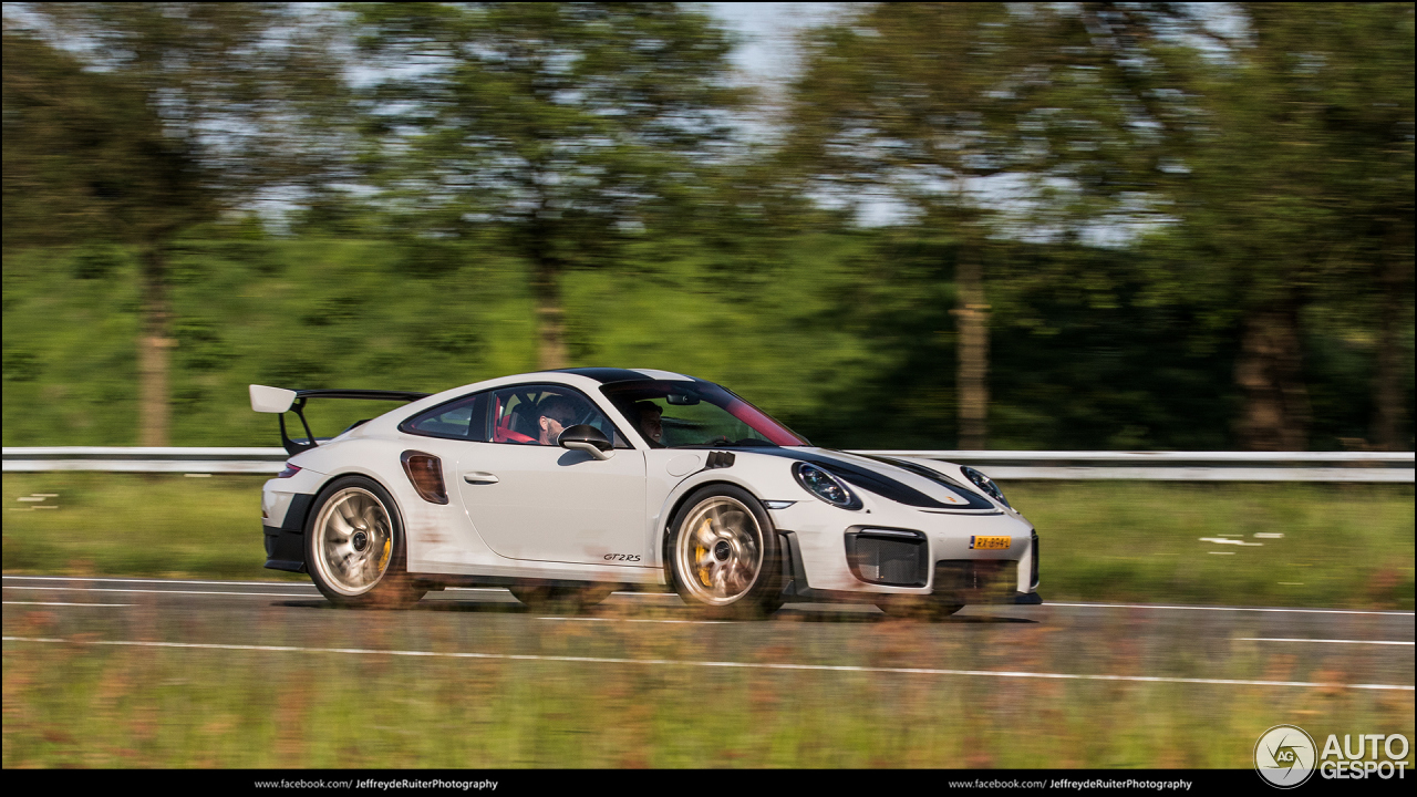 Porsche 991 GT2 RS Weissach Package