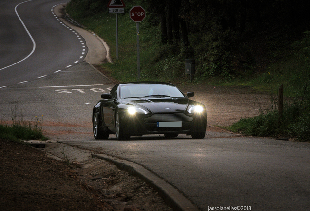 Aston Martin V8 Vantage