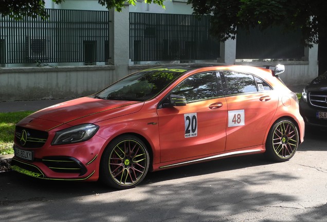 Mercedes-AMG A 45 W176 2015