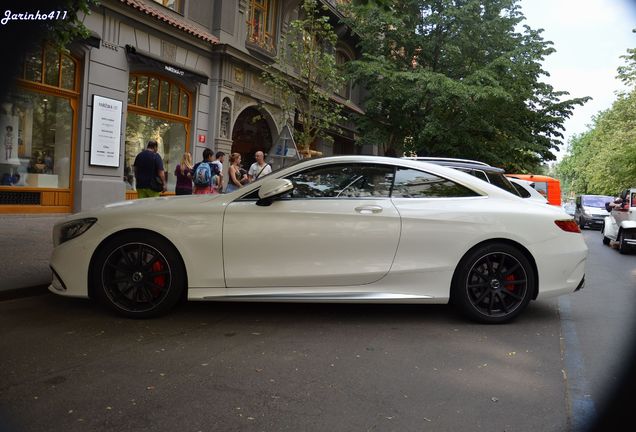 Mercedes-AMG S 63 Coupé C217