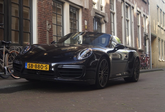 Porsche 991 Turbo Cabriolet MkII