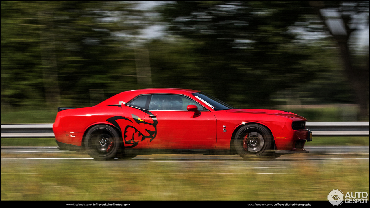 Dodge Challenger SRT Hellcat