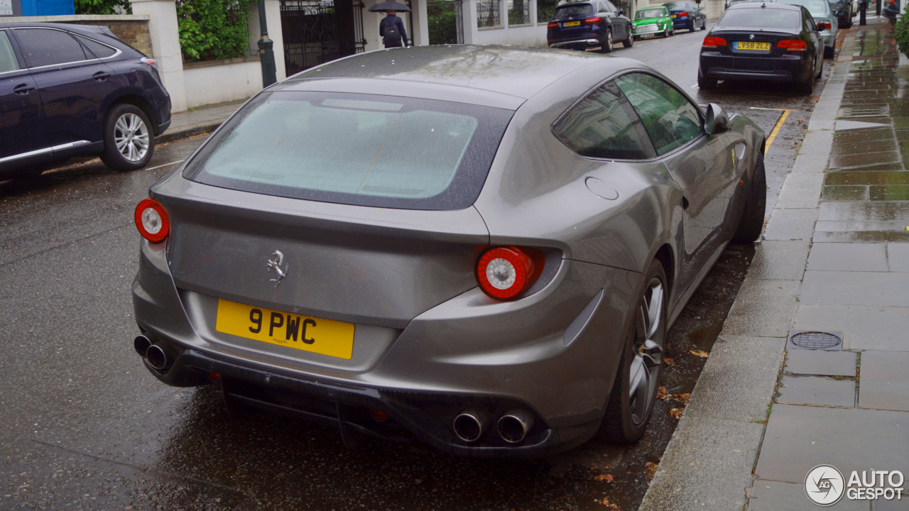 Ferrari FF