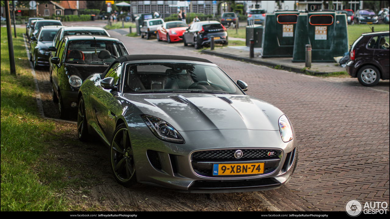 Jaguar F-TYPE S Convertible