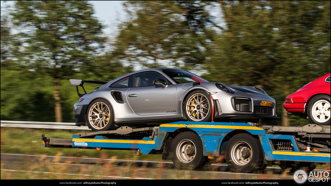 Porsche 991 GT2 RS Weissach Package