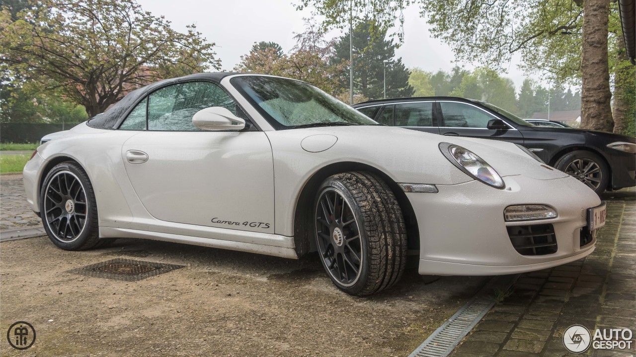 Porsche 997 Carrera 4 GTS Cabriolet