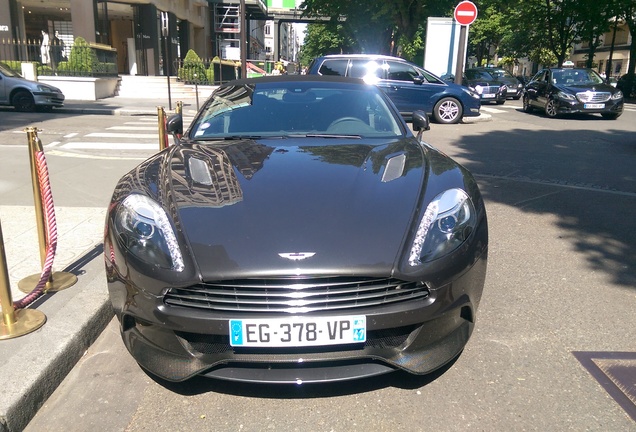 Aston Martin Vanquish Volante