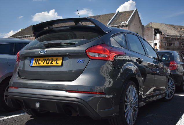 Ford Focus RS 2015