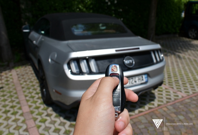 Ford Mustang GT Convertible 2015