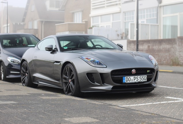 Jaguar F-TYPE R AWD Coupé