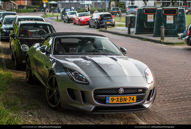 Jaguar F-TYPE S Convertible