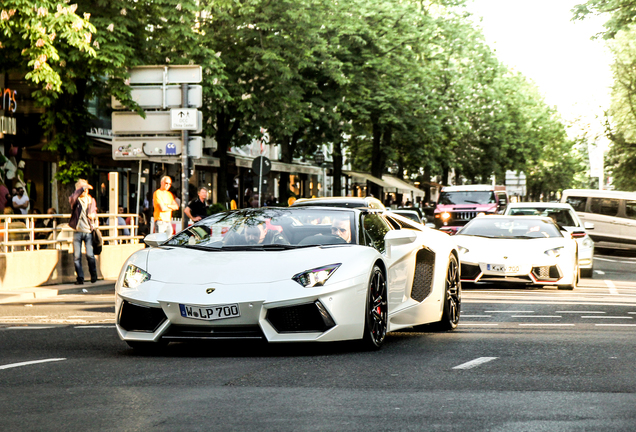 Lamborghini Aventador LP700-4 Pirelli Edition