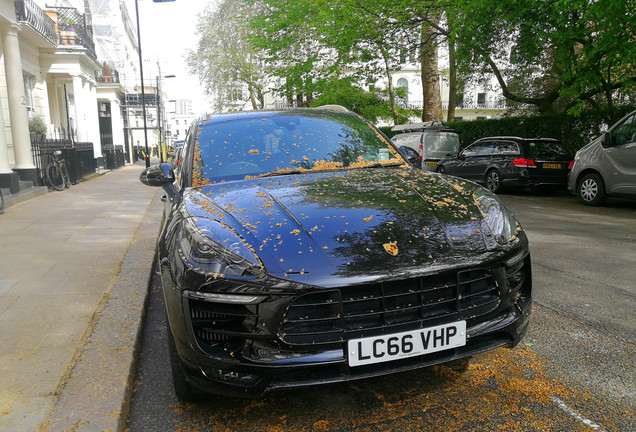 Porsche 95B Macan GTS