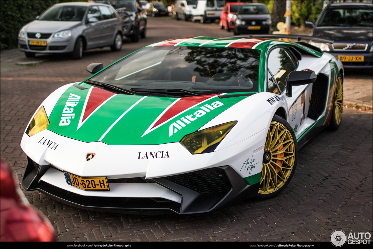 Lamborghini Aventador LP750-4 SuperVeloce