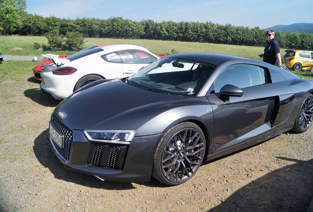 Audi R8 V10 2015