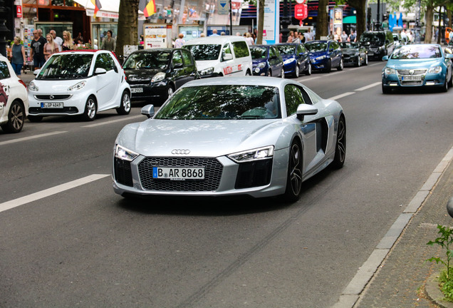 Audi R8 V10 2015