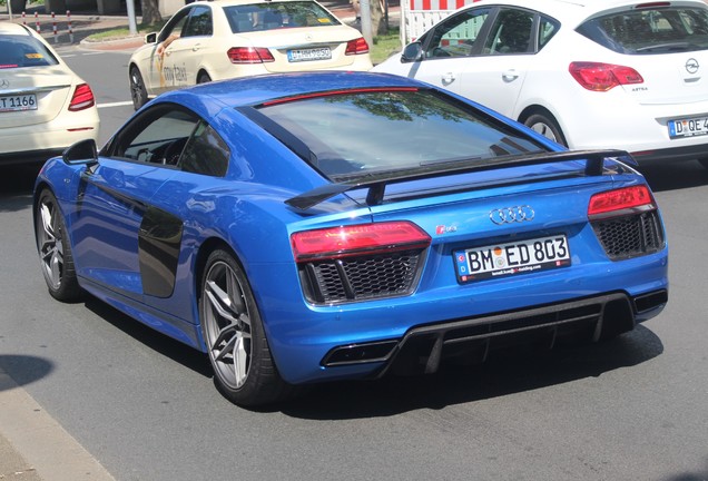 Audi R8 V10 Plus 2015