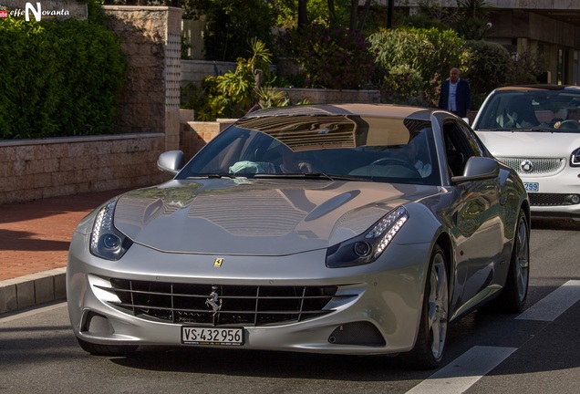 Ferrari FF