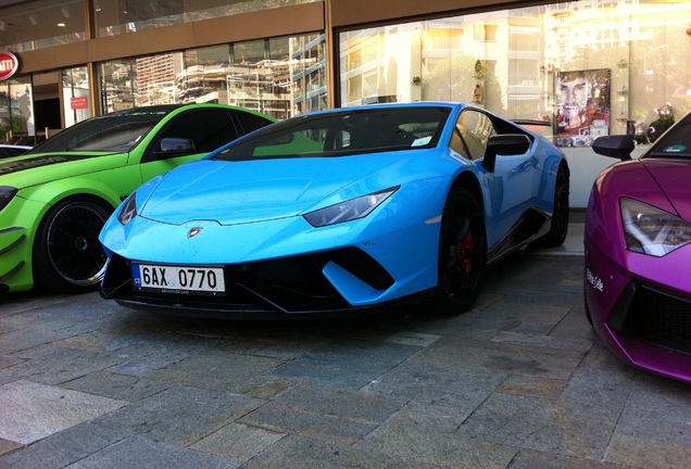 Lamborghini Huracán LP640-4 Performante