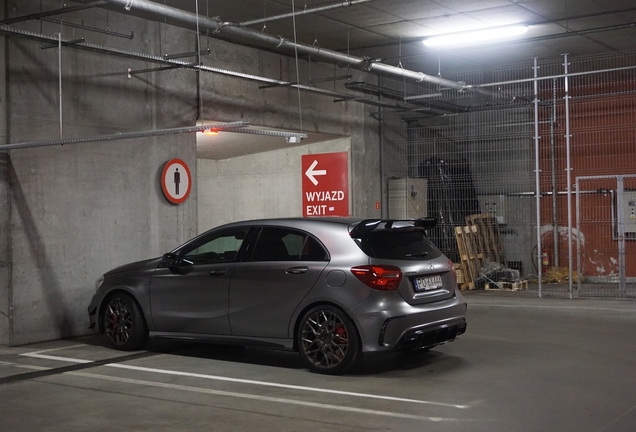 Mercedes-AMG A 45 W176 2015