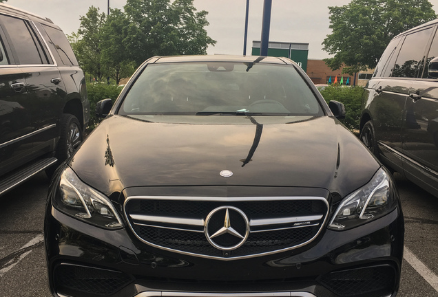 Mercedes-Benz E 63 AMG S W212