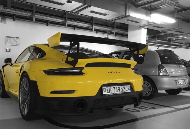 Porsche 991 GT2 RS Weissach Package