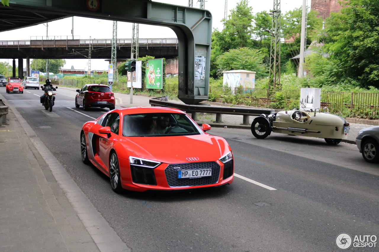 Audi R8 V10 2015