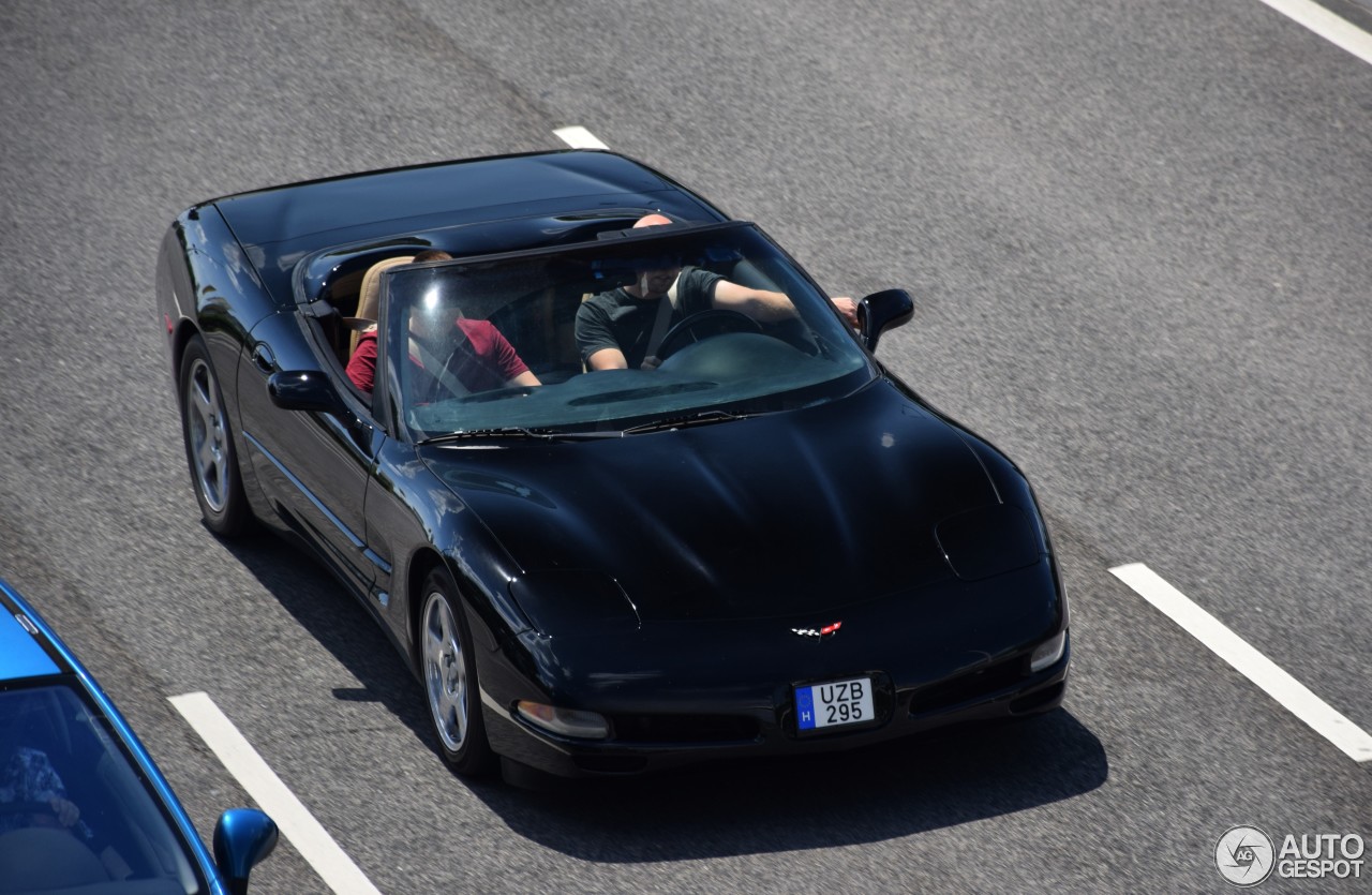 Chevrolet Corvette C5 Convertible