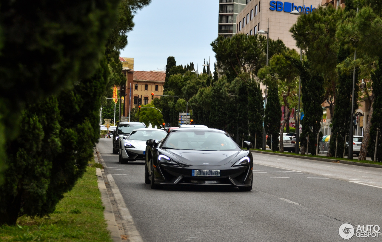 McLaren 570GT