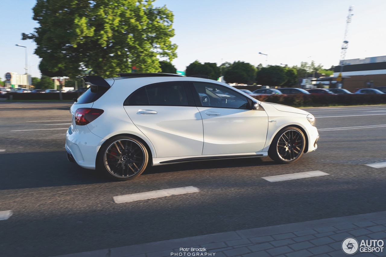 Mercedes-AMG A 45 W176 2015